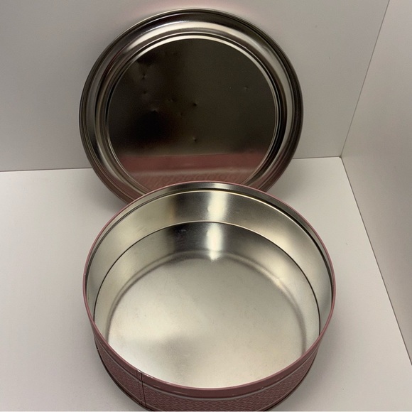 Vintage 1988 Dusty Rose Country Goose collectable aluminum bakery tin - Picture 5 of 10